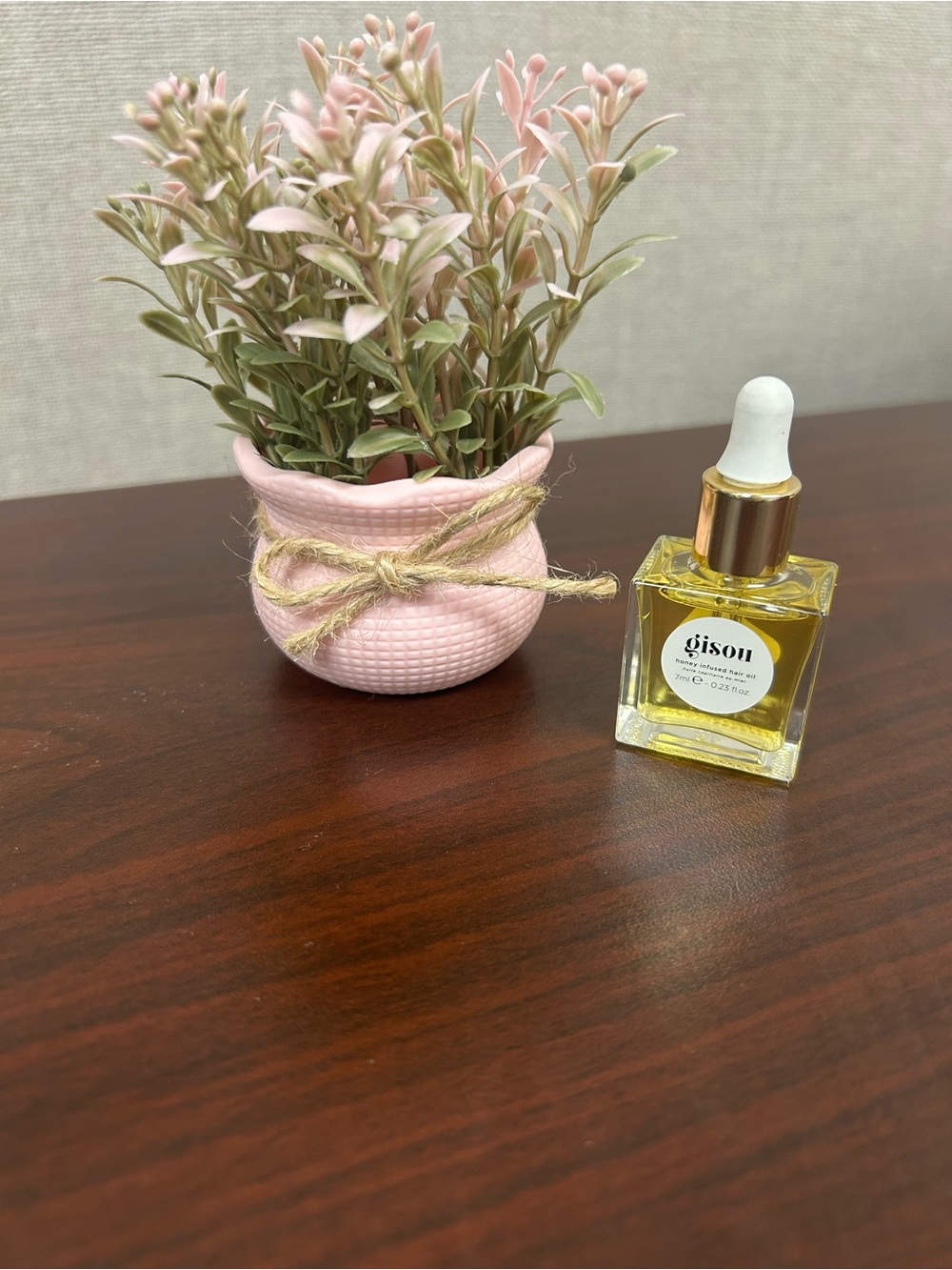 Gisou Nourishing Body & Hair Oil — Pink-Accented Bottle